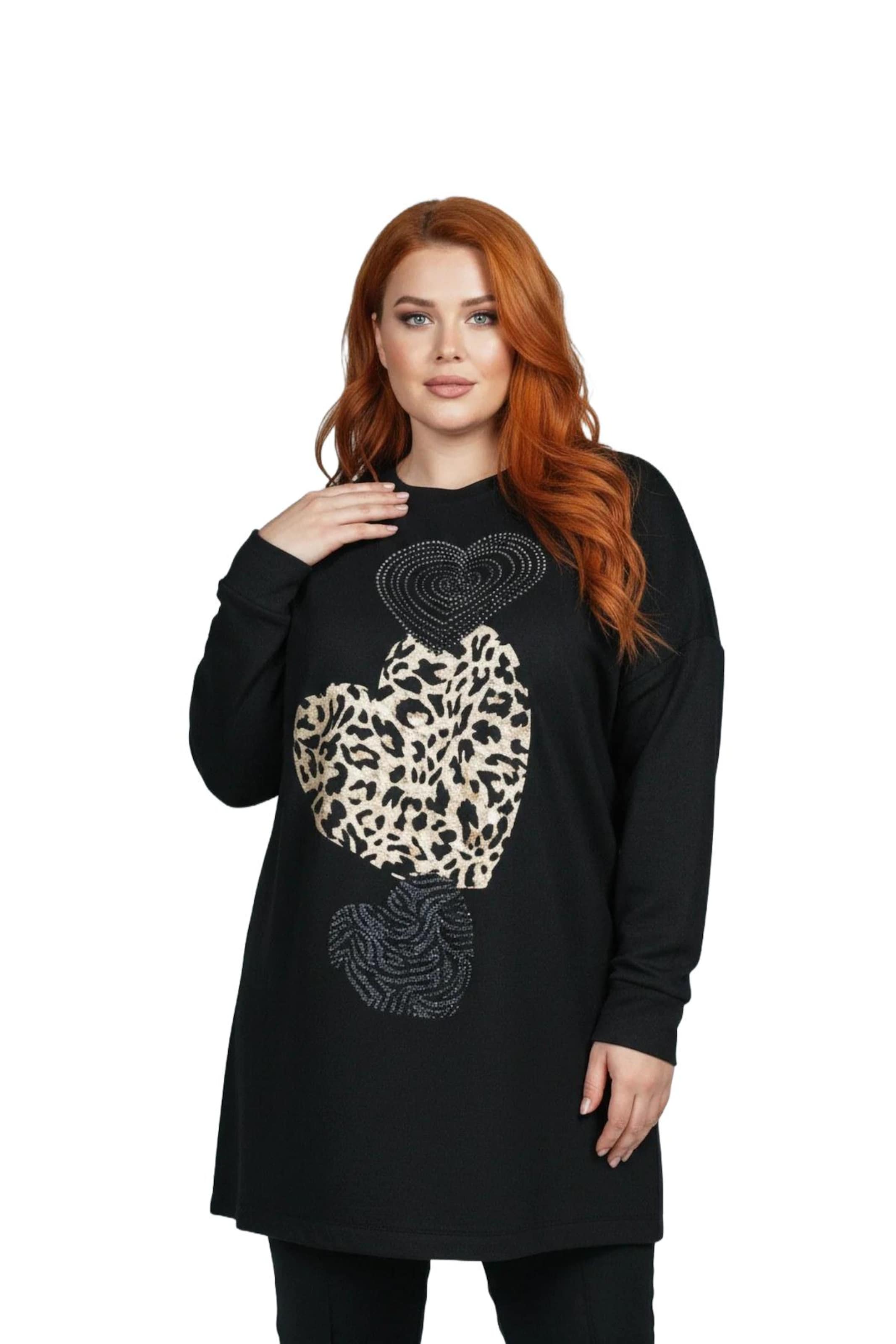 Shape Of You Sweatshirt in Zwart: voorkant