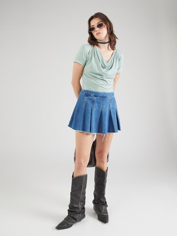 ONLY T-Shirt 'IVANNA' in Grün