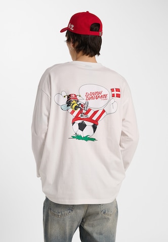 T-Shirt fonctionnel Hummel en blanc