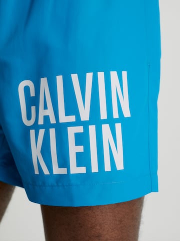 Calvin Klein Swimwear Zwemshorts 'Intense Power' in Blauw