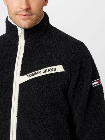 juoda Tommy Jeans Demisezoninė striukė