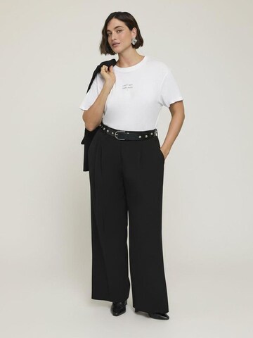 regular Pantaloni di Fiorella Rubino in nero: frontale