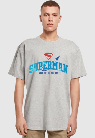 ABSOLUTE CULT Superman Look Up In The Sky Heavy Oversize Tee ' ' in Grau: Vorderseite