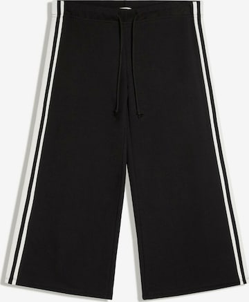 Bershka Housut värissä musta: etupuoli