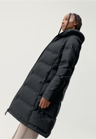 Manteau d’hiver Born Living Yoga en noir