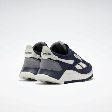 Reebok Classics Sneaker in Blau