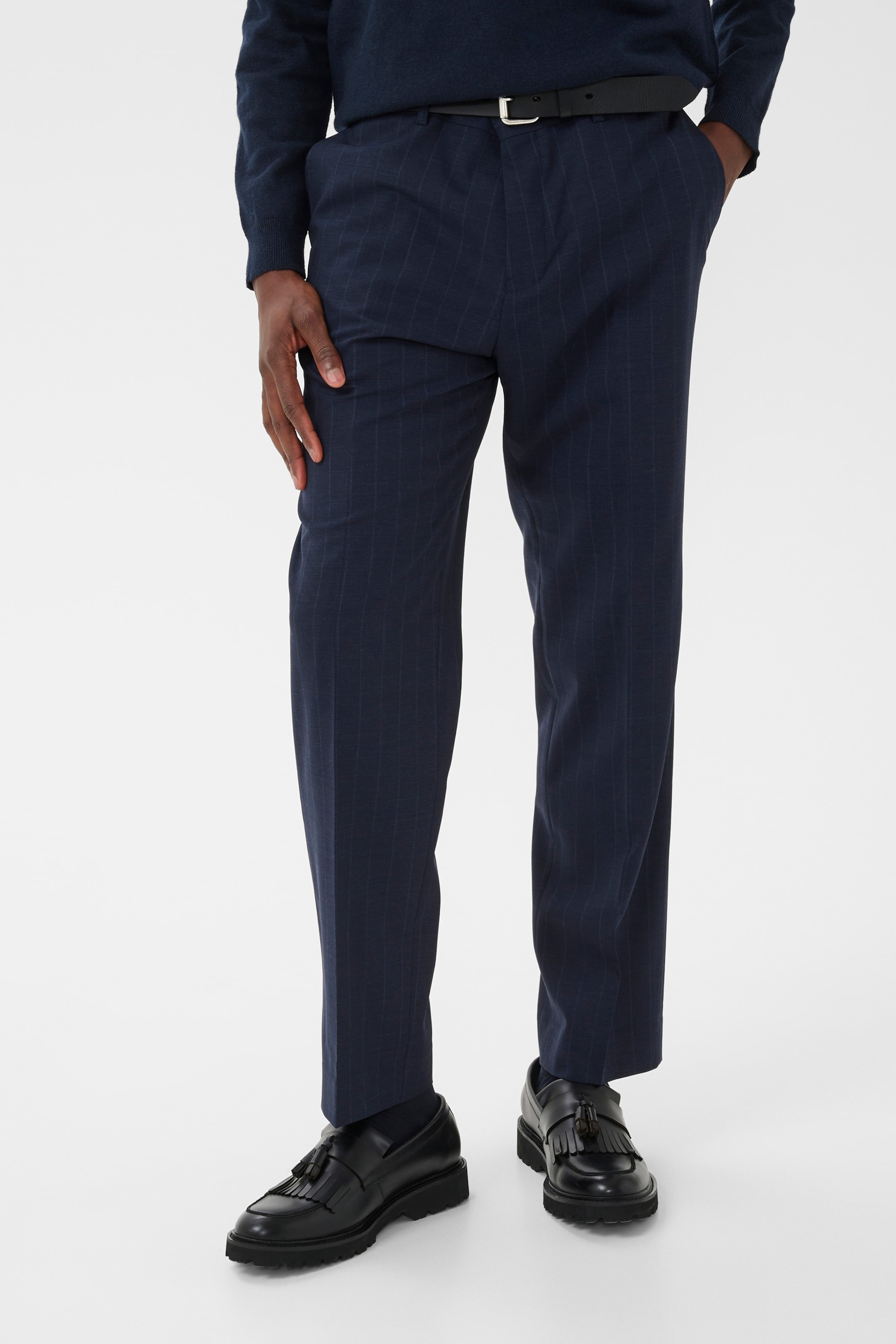 Matinique Regular Broek 'Wesley ' in Blauw: voorkant