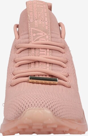 STEVE MADDEN Sneakers in Pink