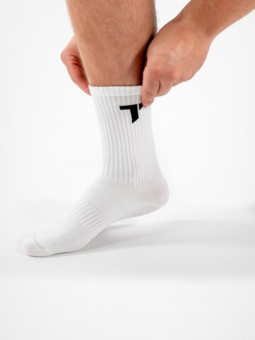 TRYIT Athletic Socks in White