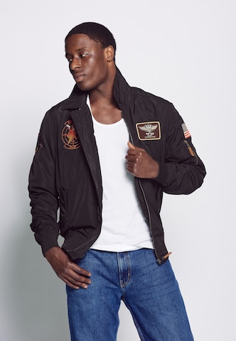 TOP GUN Between-Season Jacket ' TG20193037 ' in Black: front