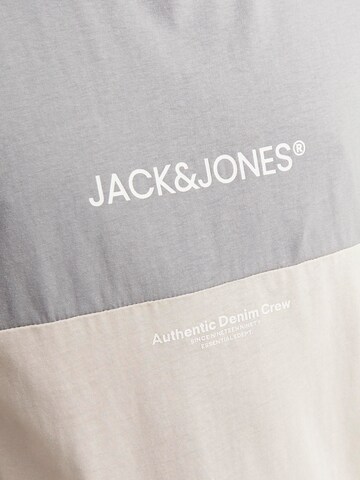 Tricou 'Eryder' de la JACK & JONES pe gri