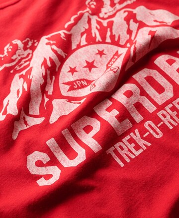 T-shirt oversize Superdry en rouge