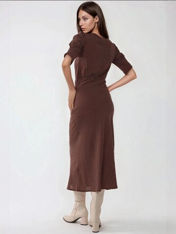 Hiccup Kleid in Braun