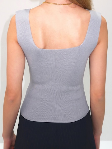 Trend Alaçatı Stili Broderad topp i grå