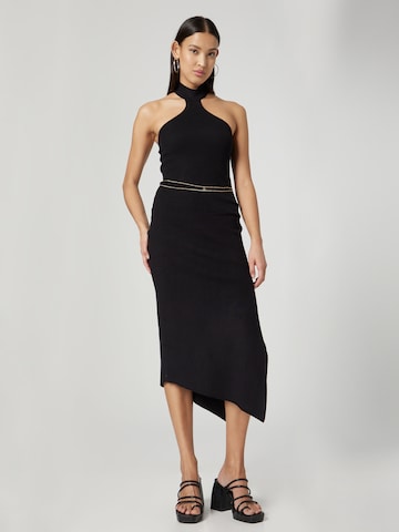 Rochie 'Alice' de la millane pe negru