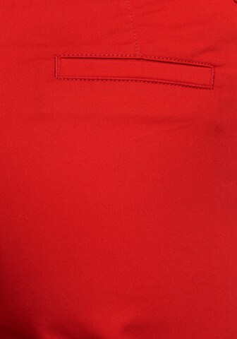 DELMAO Regular Chino Pants in Red