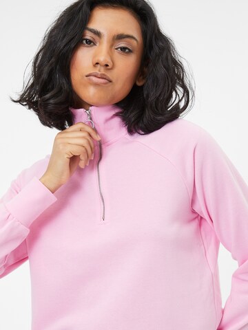 PIECES Sweatshirt 'LAMA' in Pink