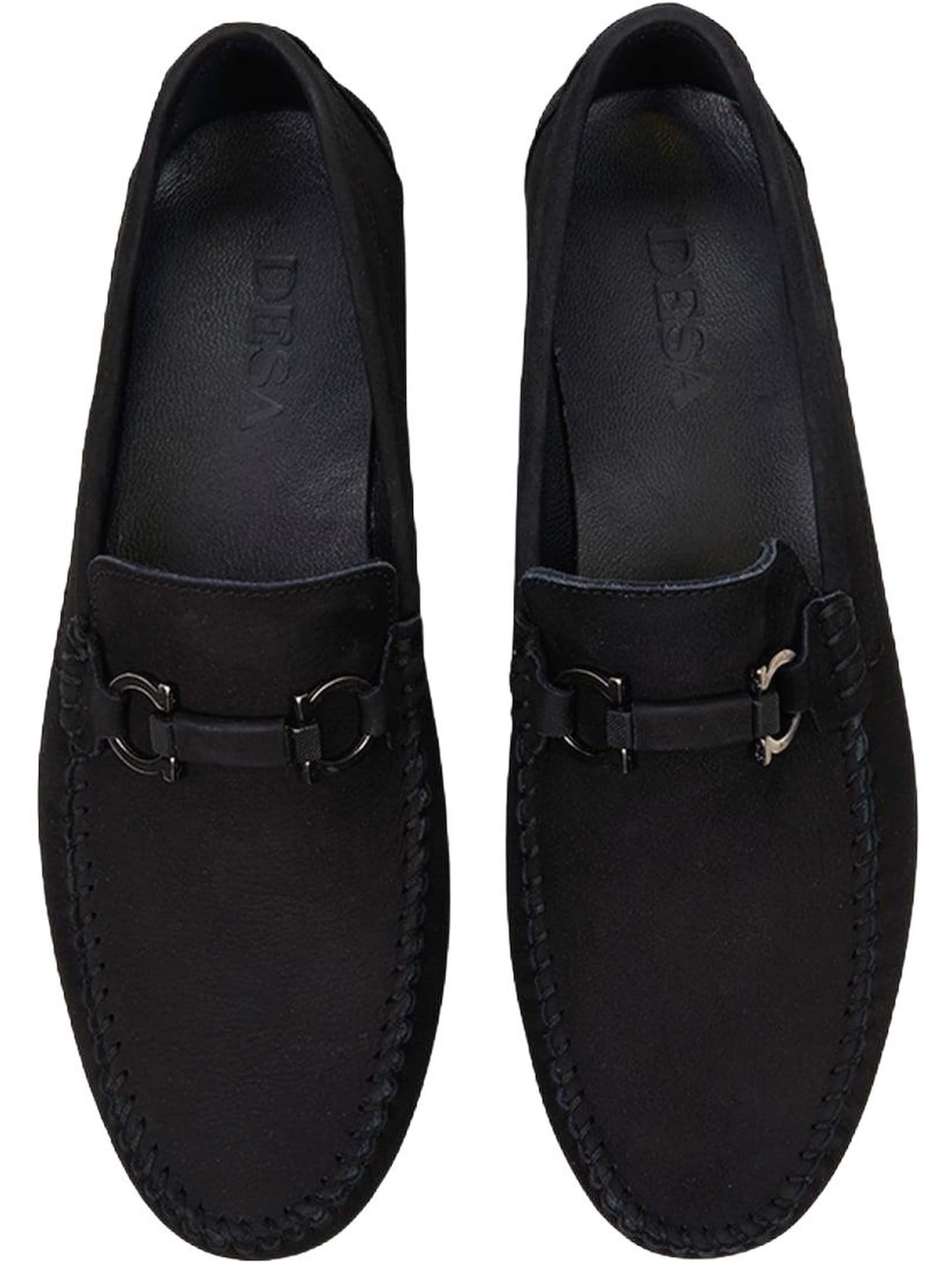 Desa Classic Flats 'Slipper' in Black