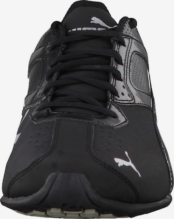 Chaussure de course 'Tazon' PUMA en noir