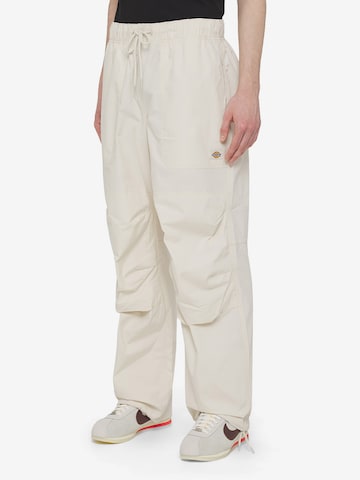Loosefit Pantaloni cargo di DICKIES in bianco