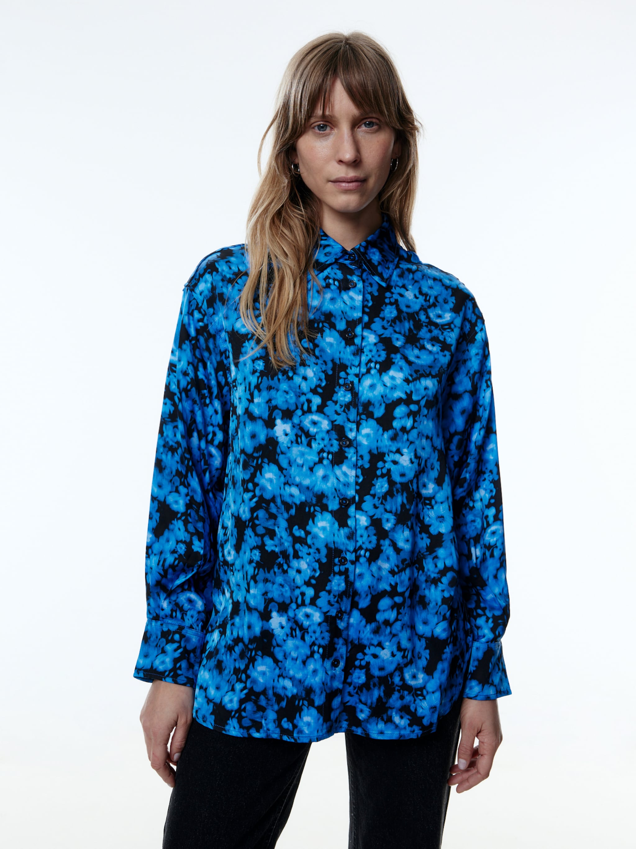 EDITED Producten Blouse 'Nika' Blauw