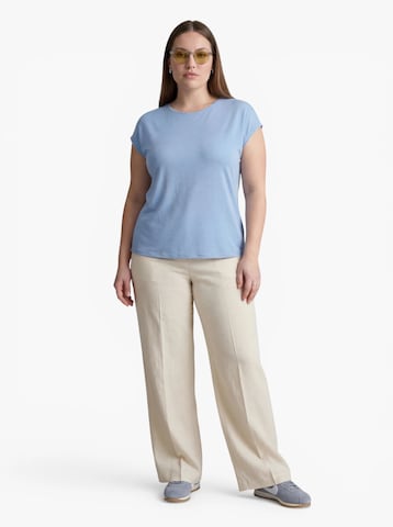 ONLY Carmakoma Shirt in Blue