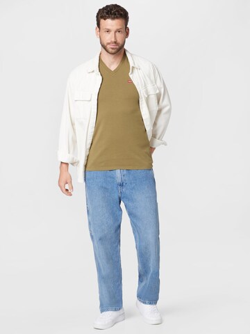 LEVI'S ® Tričko 'Original HM Vneck' – zelená