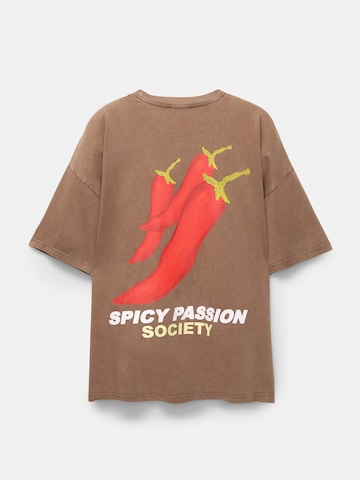 Pull&Bear Oversized shirt 'SPICY' in Bruin