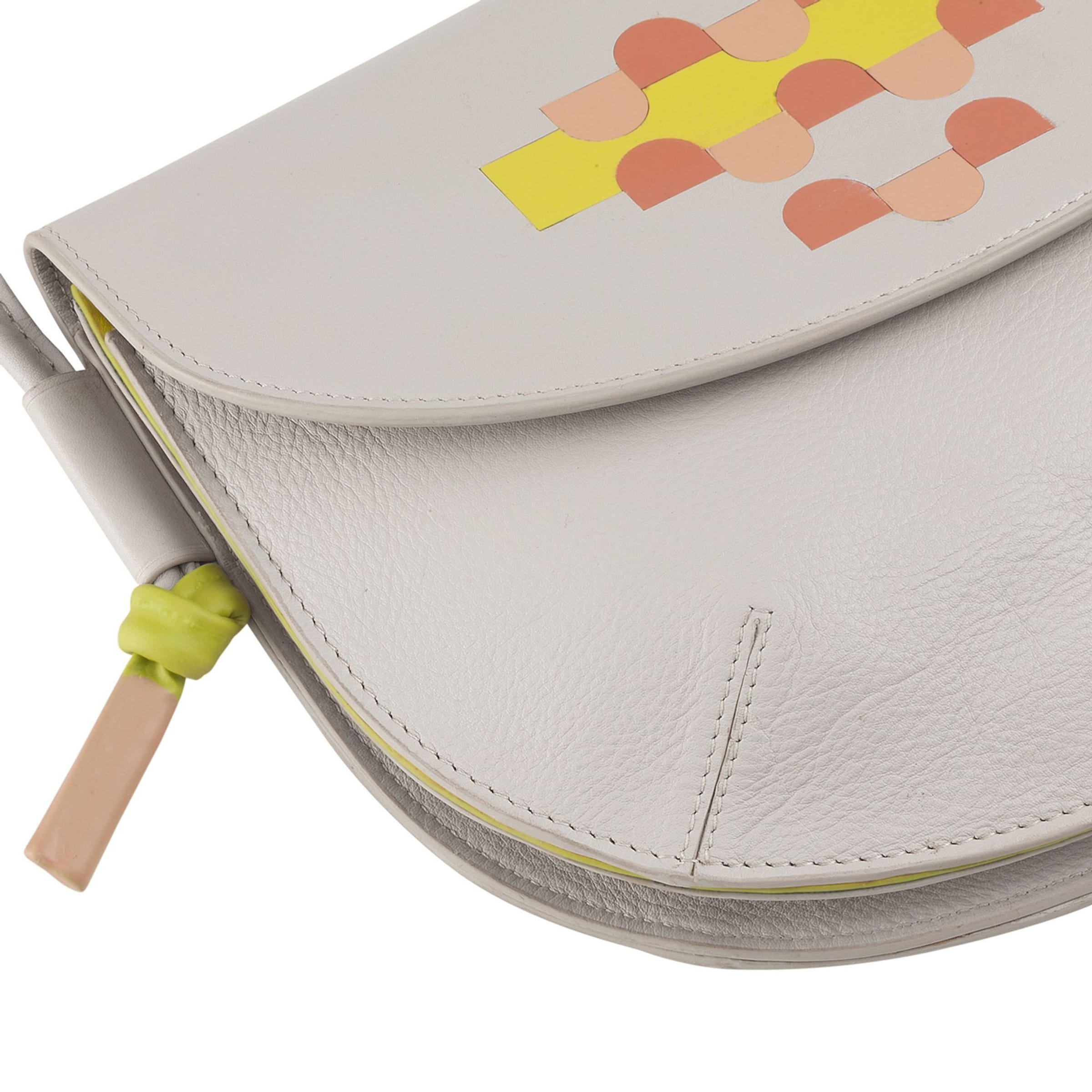 Sac à bandoulière 'Skye' DuDu en blanc