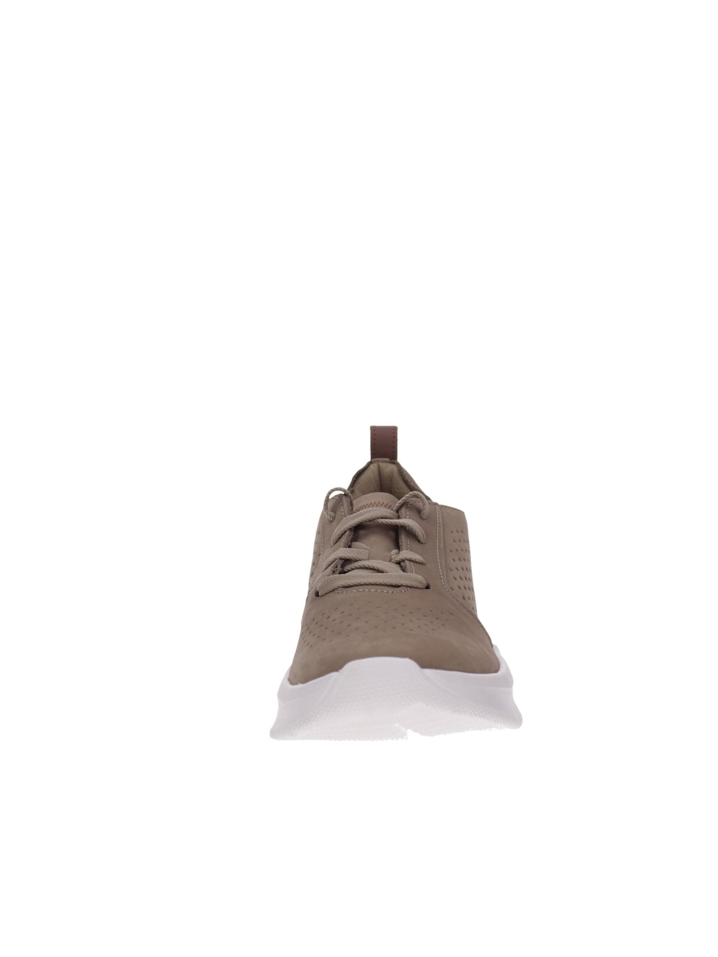Sneaker bassa 'Solevania' di CLARKS in beige