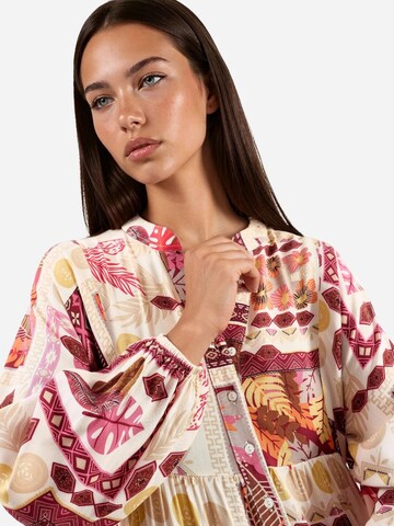 Hiccup Kleid in Beige