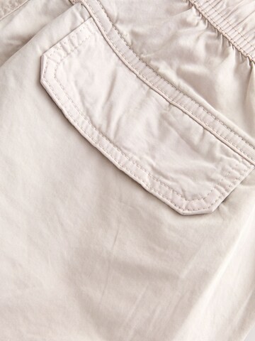 Regular Pantalon cargo Next en blanc