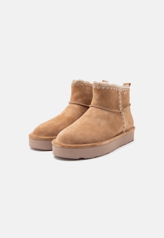GABOR Boots σε καφέ
