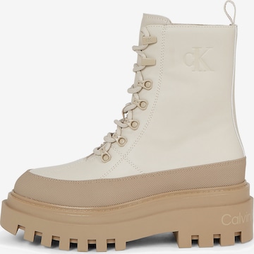 Calvin Klein Veterlaarsjes in Beige: voorkant