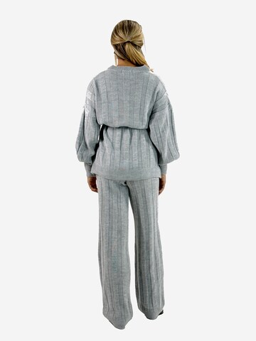 Elara Langesset ' Langesset ' in Grau