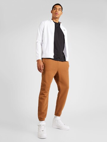 Jordan Tapered Broek 'AIR' in Bruin