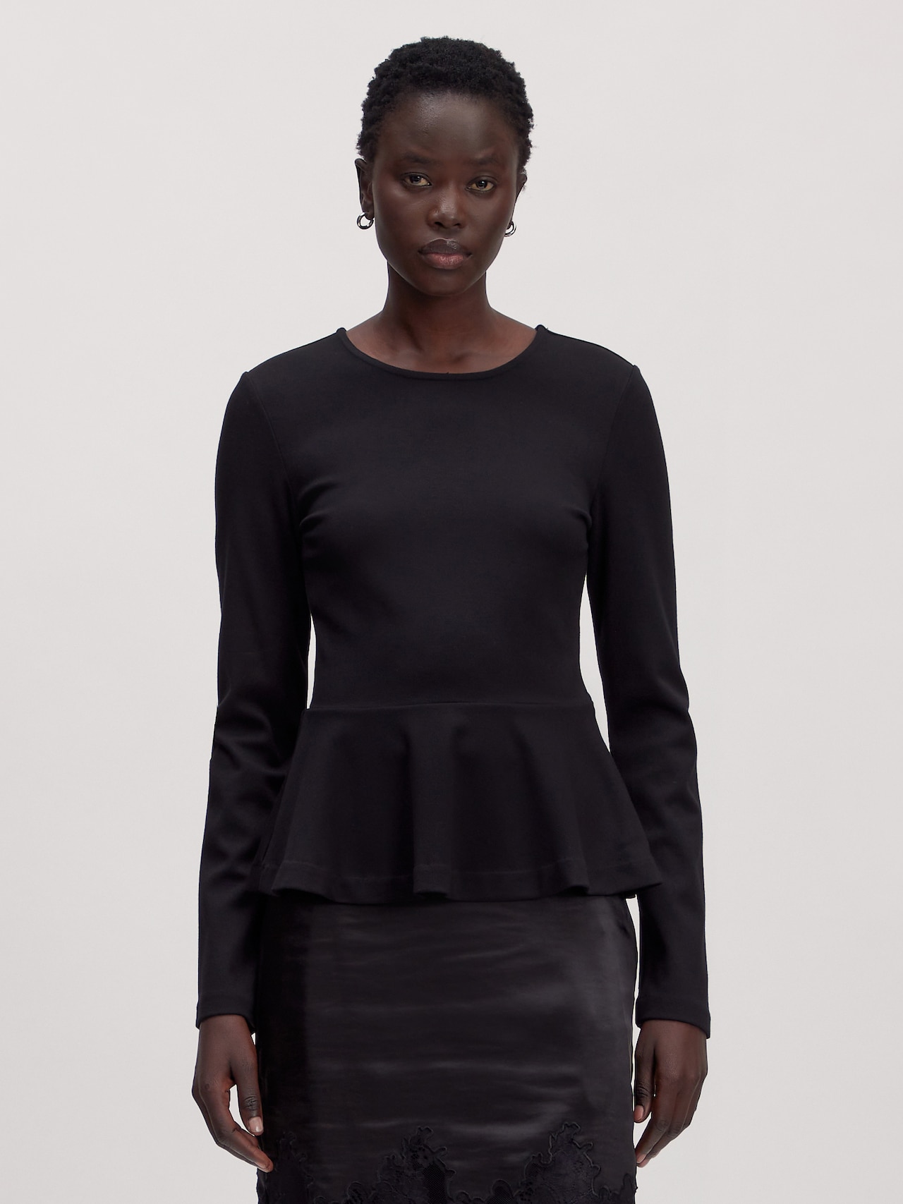 EDITED Produkte Shirt 'Inga' schwarz