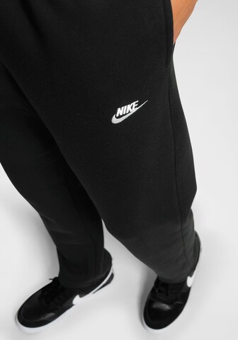 Nike Sportswear Štandardný strih Nohavice 'CLUB FLEECE' - Čierna