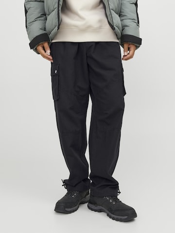 JACK & JONES Regular Cargo Pants in Black: front