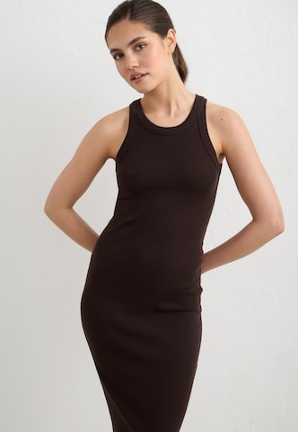 Aim'n Kleid 'Ease' in Braun