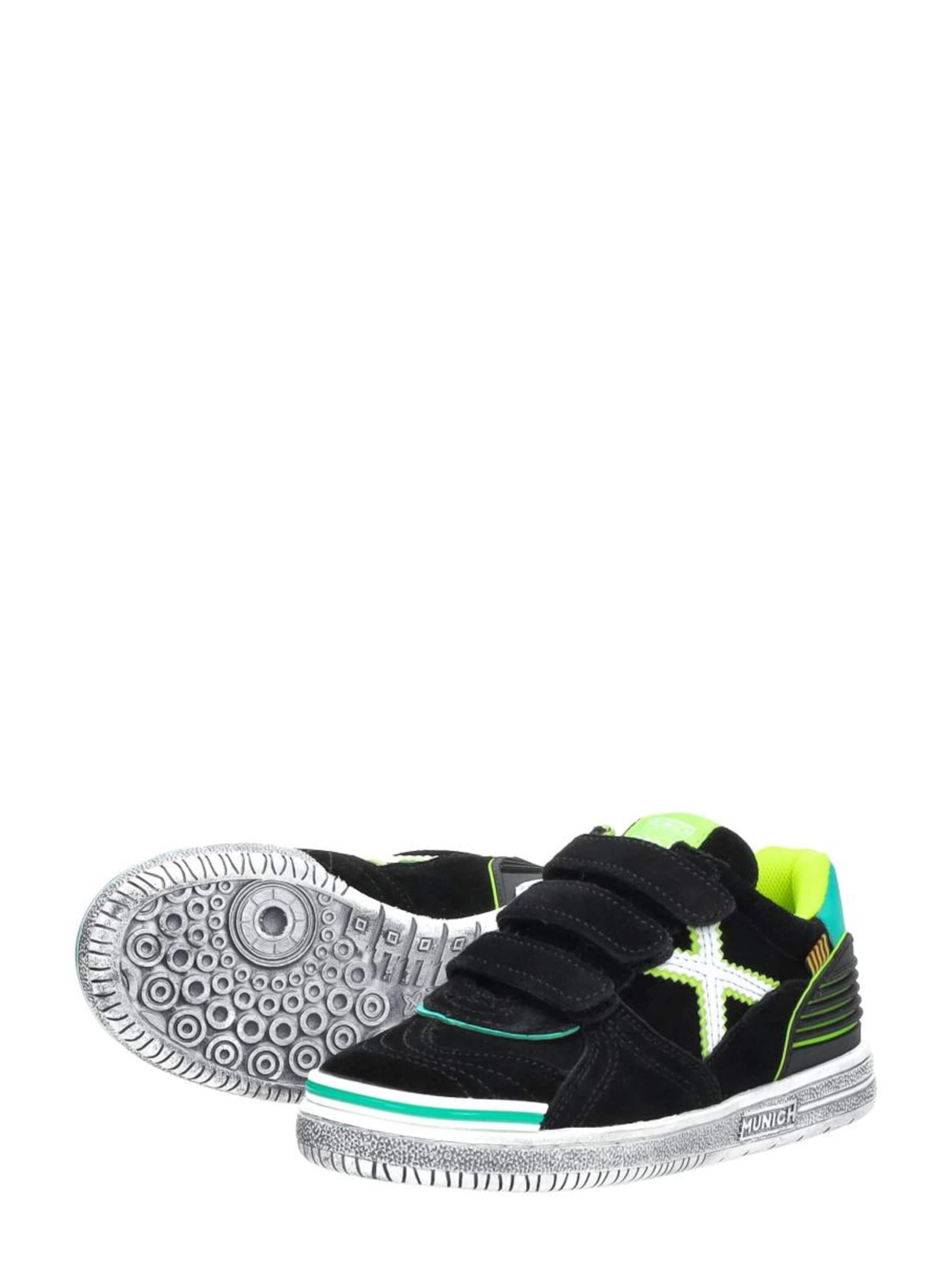 MUNICH Sneakers 'Klittenband Laag' in Zwart