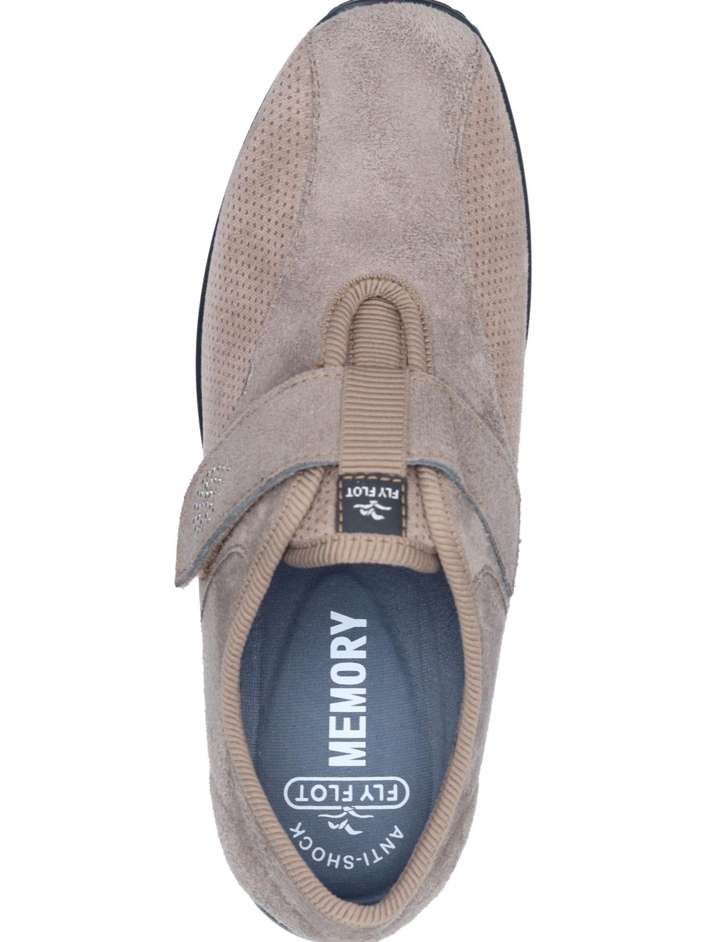 FLY FLOT Classic Flats in Beige