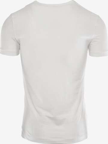 T-Shirt 'V-Neck RED 1601' Olaf Benz en blanc
