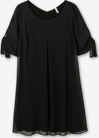 Robe de cocktail SHEEGO en noir : devant