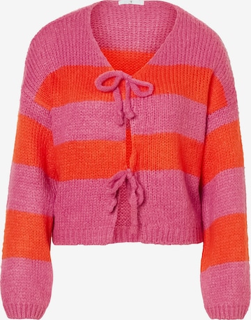 Hailys Strickjacke 'Ch44arlie' in Pink: Vorderseite