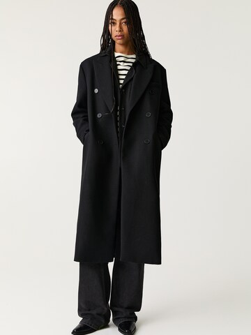 Pull&Bear Between-seasons coat in Black: front