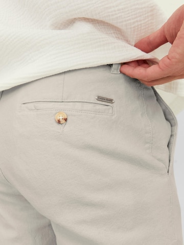 JACK & JONES - Regular Calças chino 'Stace' em bege