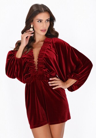 faina - Macacões em vermelho: frente