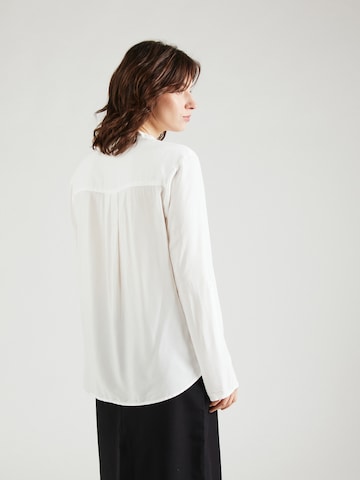 Camicia da donna di QS in bianco