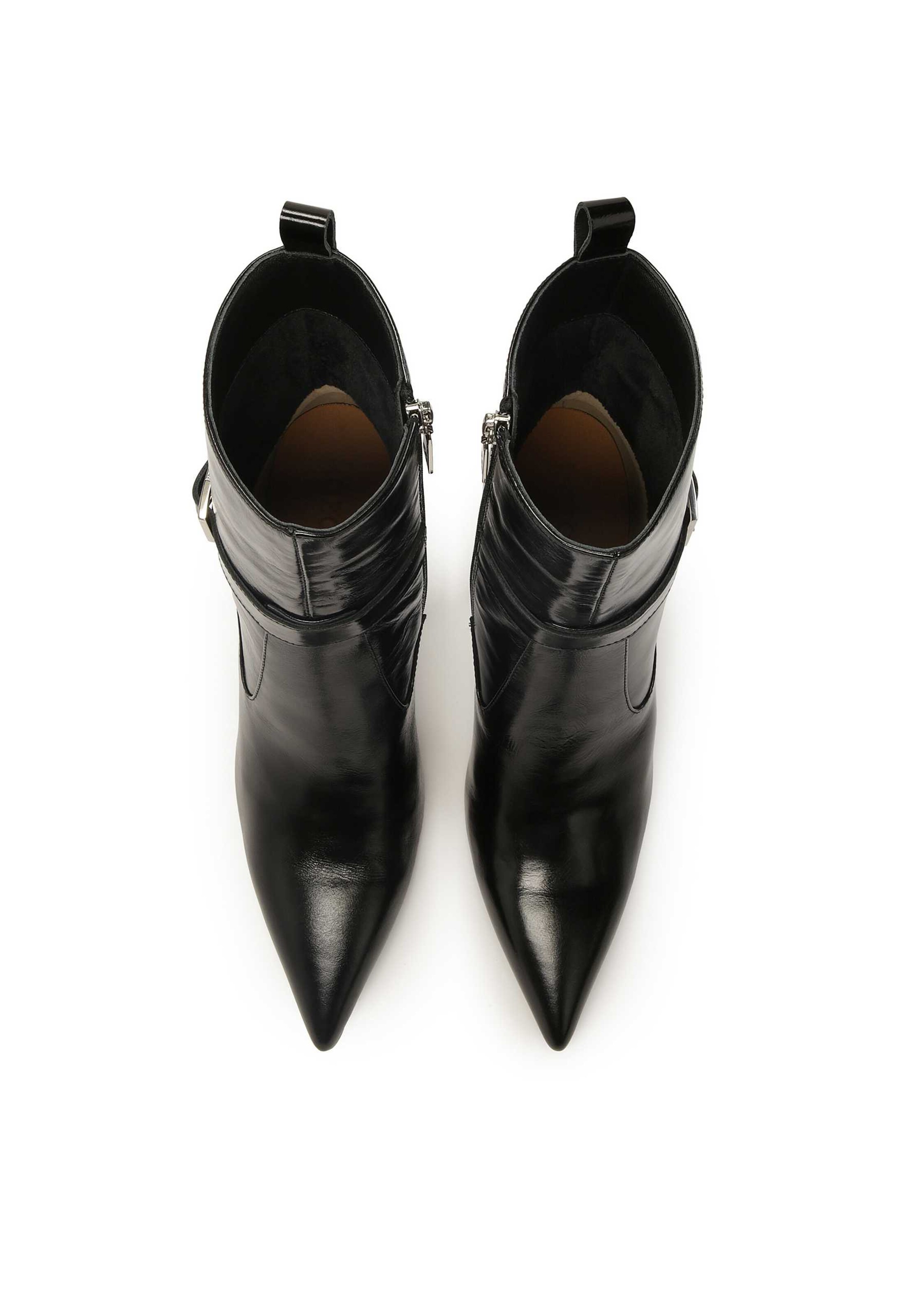 Kazar Къси ботуши в черно